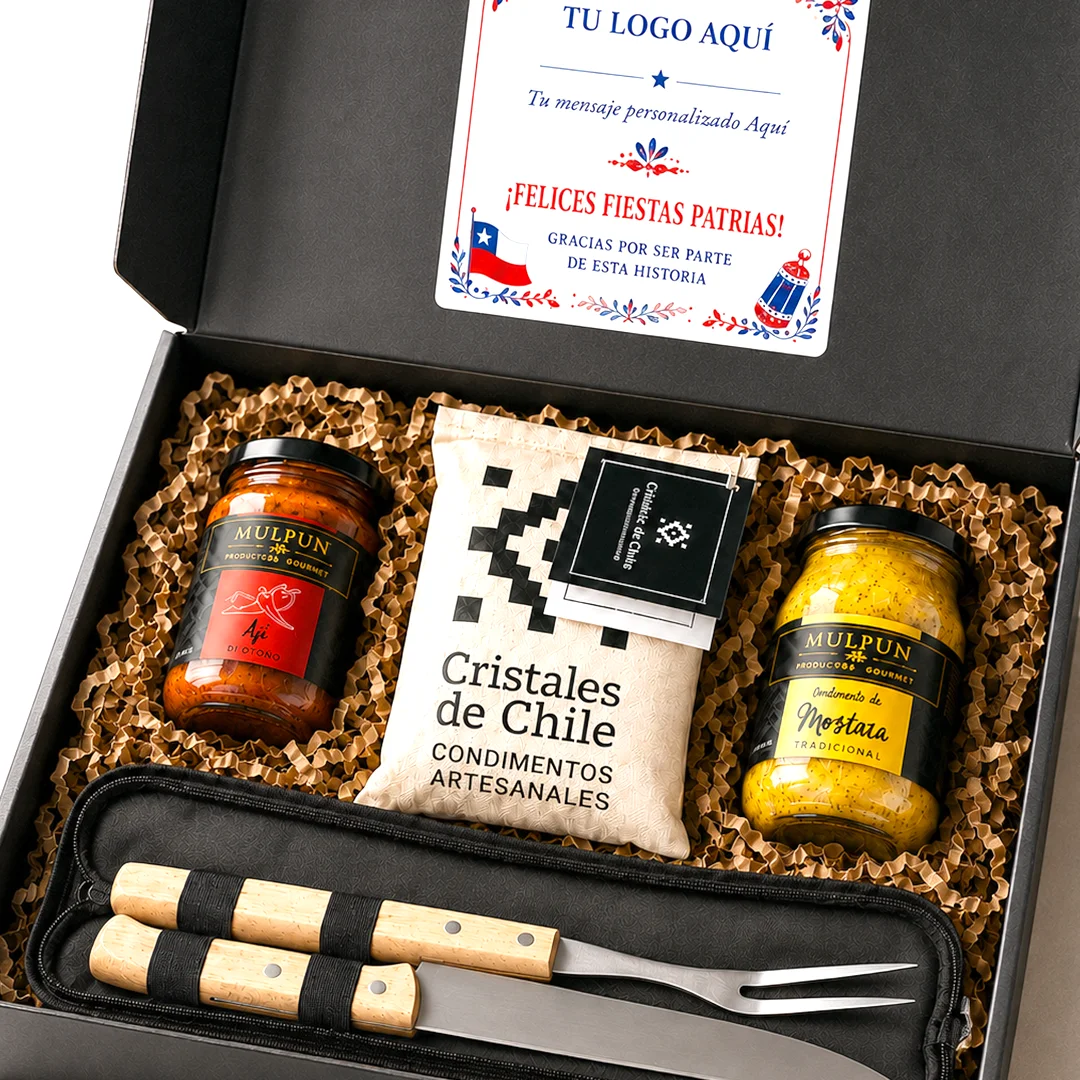 Caja de regalo corporativo Aderezos Perfectos con sal en saco de tela, pinza parrillera pro, mostaza y ají.