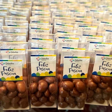 Huevito Almendra con Chocolate de Leche 35% Cacao