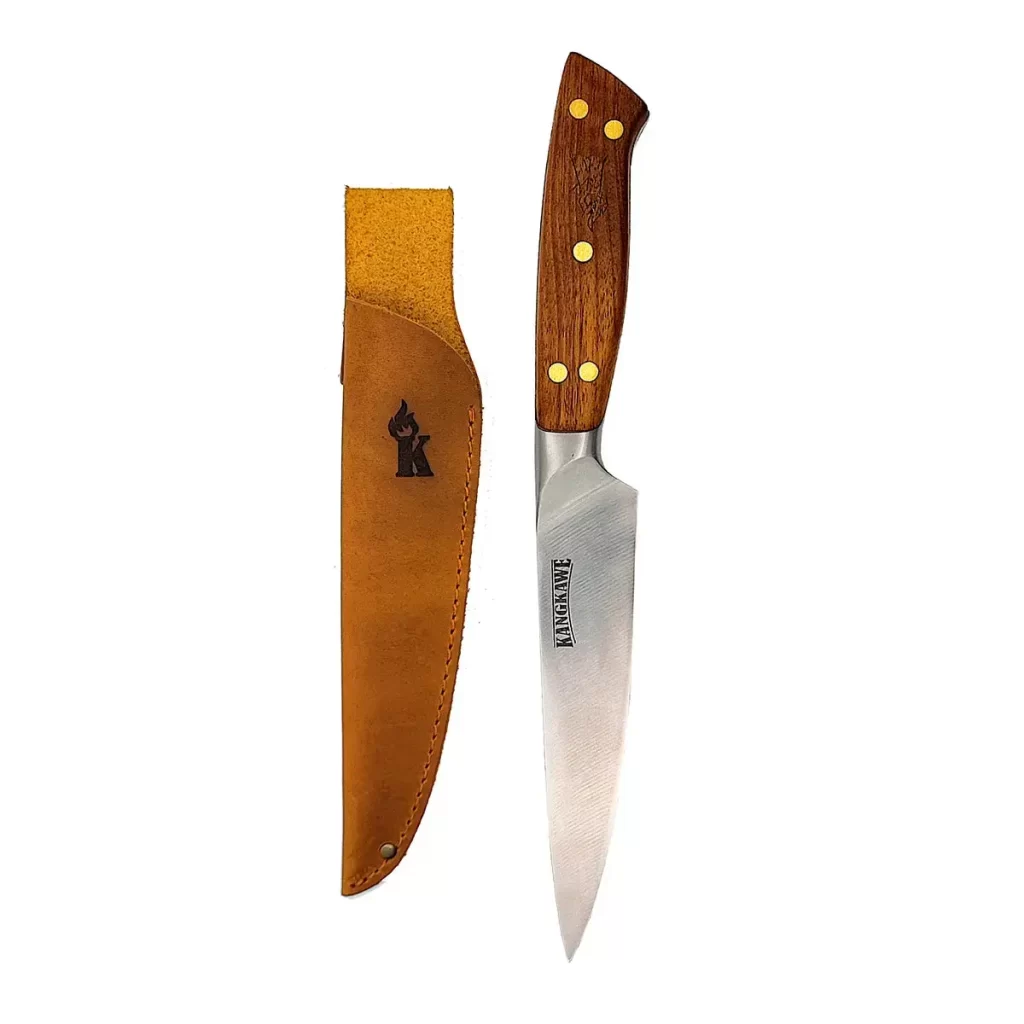 Cuchillo de 5 pulgadas modelo Pellaifa con hoja de acero forjado y funda de cuero café artesanal chileno