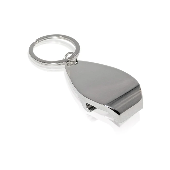Llavero metálico rectangular plano con función de abrebotellas y anilla robusta presentado en caja de regalo