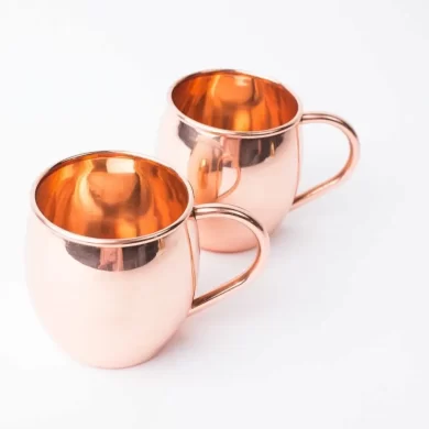 Tazón mug tipo Moscow Mule de 500cc con acabado de cobre brillante y asa lateral para coctelería y eventos