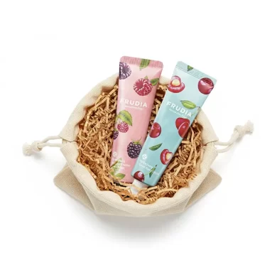 Set de regalo corporativo Manos Hermosas con crema humectante de manos Frudia de frutas naturales.